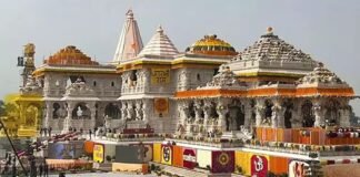 Chandra Grahan 2026: 11.5 घंटे बंद रहेगा रामलला का दरबार, इस समय खुलेंगे राम मंदिर के द्वार