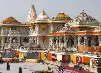 Chandra Grahan 2026: 11.5 घंटे बंद रहेगा रामलला का दरबार, इस समय खुलेंगे राम मंदिर के द्वार