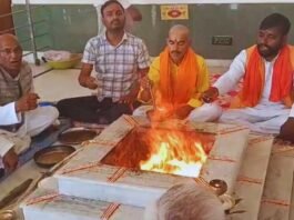 मस्जिद में जबरन धर्म परिवर्तन, मारपीट, प्रताड़ना…12 साल बाद हुई संतोष शुक्ला की घर वापसी, दोबारा अपनाया सनातन धर्म