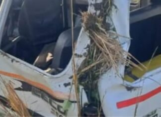 UP: बहराइच में भीषण सड़क हादसा,सवारियों से भरी मैजिक पलटी, 7 घायल