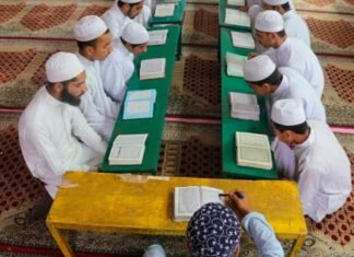 UP सरकार का बड़ा फैसला,अब मदरसों को विश्वविद्यालयों से जोड़ेगी योगी सरकार