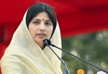 सरकार जनता की परेशानियों को मानने के लिए तैयार नहीं…LPG Crisis पर डिंपल यादव का सरकार पर हमला, BJP को बताया ब्लंडर जनता पार्टी