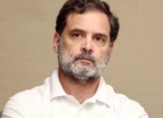 राहुल गांधी सरकार पर निशाना साधते हुए बोले,’किसानों के मुद्दे पर लड़ती रहेगी कांग्रेस