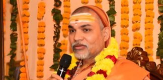 ‘गंगा अब माई नहीं, कमाई हो गई…’, वाराणसी में इफ्तार पार्टी पर बोले स्वामी अविमुक्तेश्वरानंद