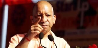 आगरा से प्रयागराज तक…CM योगी ने 10 जिलों के अधिकारियों से मांगी रिपोर्ट, कहा- शांति भंग करने वालों को बख्शा नहीं