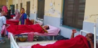 कूट्टू की पकौड़ी बनी आफत…बुलंदशहर में फूड पॉइज़निंग के चलते 38 लोग बीमार, अस्पताल में भर्ती