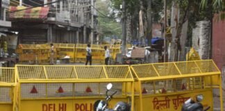 दिल्ली: ईद पर उत्तम नगर में उपद्रव की साजिश नाकाम, पुलिस ने उपद्रवियों को काबू में किया