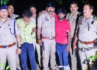 फर्रुखाबाद: पुलिस और बदमाशों के बीच मुठभेड़, लूट के आरोपी को लगी गोली, एक गिरफ्तार, सिपाही भी घायल