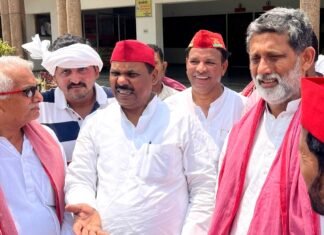 ओपी राजभर पर सांसद पप्पू निषाद का तीखा हमला, बोले—सत्ता के लिए बदलते रहे पाला