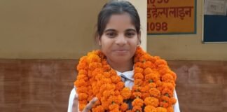 बाराबंकी: सरकारी स्कूल की छात्रा मोनिका यादव ने रचा इतिहास, 10वीं में 96.33% अंक हासिल कर प्रदेश में बनाई पहचान, पिता बेचते हैं दूध