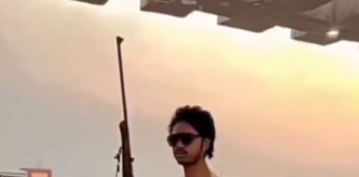 इटावा में सनसनी: यूट्यूबर कन्हैया यादव ‘कबीरा’ का वीडियो वायरल, 3 राइफल दिखाकर अधिवक्ताओं को धमकी का आरोप; वकीलों में आक्रोश, गिरफ्तारी की मांग तेज