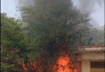 बीएचयू के आईएमएस गोदाम में भीषण आग, लाखों का सामान जलकर खाक; क्लास चल रही थी, समय रहते छात्रों को निकाला गया