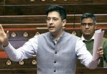 राघव चड्ढा को बड़ा झटका! AAP ने डिप्टी लीडर पद से हटाया, सदन में बोलने पर भी लगी रोक