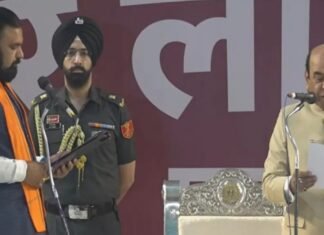 बिहार में ‘सम्राट युग’ शुरू! सम्राट चौधरी ने ली मुख्यमंत्री पद की शपथ, विजय कुमार चौधरी और बिजेंद्र यादव बने डिप्टी सीएम