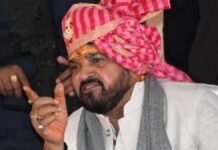 ‘मजदूरों की मजबूरी का उठाया जा रहा फायदा, 12 हजार में गुजारा नहीं होता…’, बोले बृजभूषण शरण सिंह