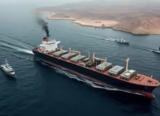 होर्मुज में भारतीय जहाजों पर फायरिंग, भारतीय विदेश मंत्रालय ने कहा- हालात पर रख रहे हैं नजर