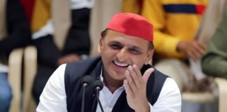 ‘ये पहली सरकार है, जो सरकार में रहकर विपक्ष में आने की प्रैक्टिस कर रही…’, जन आक्रोश पदयात्रा पर अखिलेश यादव का तंज