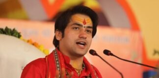 ‘लाहौर में खोल लो अपनी कंपनी…’, लेंसकार्ट विवाद पर बोले धीरेंद्र शास्त्री