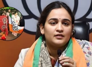 ‘हम बिल्कुल एक परिवार के हैं और वो चीज कोई बदल नहीं…’, सपा का झंडा जलाने पर बोलीं अपर्णा यादव