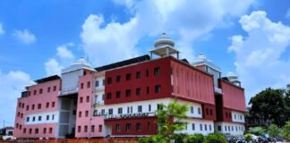 सभी कोर्स को एआई इंटीग्रेटेड करने वाला देश का पहला विवि बन रहा एमजीयूजी, इस साल शुरू हो रहे फोरेंसिक साइंस, एग्री बिजनेस, जेनेटिक्स, हेल्थकेयर और ई कॉमर्स के कई डिग्री व पीजी कोर्स .