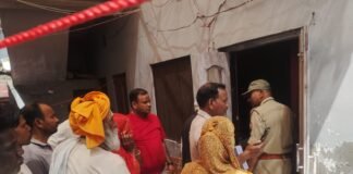 बच्चों को स्कूल छोड़कर लौटी और उठाया खौफनाक कदम, वृंदावन में विधवा महिला ने लगाई फांसी; जांच में जुटी पुलिस