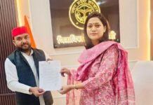 रायबरेली में बेमौसम बारिश का कहर: विधायक राहुल लोधी ने खोला मोर्चा, डीएम से कहा- ‘अन्नदाता की बर्बादी का हिसाब दे सरकार’