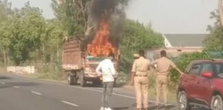 रायबरेली में मौत का तांडव : बीच सड़क ‘आग का गोला’ बनी डीसीएम, रेल कोच फैक्ट्री के पास मचा हड़कंप