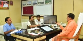 ऊर्जा मंत्री एके शर्मा की अहम बैठक, प्रीपेड मीटर उपभोक्ताओं को बड़ी राहत ; जांच पूरी होने तक पुराने मीटर नहीं बदले जाएंगे
