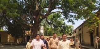 सीतापुर में होमगार्ड भर्ती परीक्षा के लिए सख्त सुरक्षा इंतजाम, 7 केंद्रों पर होगी कड़ी निगरानी; DM-SP पहुंचे जायजा लेने