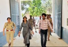 होमगार्ड भर्ती परीक्षा को लेकर सख्ती: डीएम-एसपी ने केंद्रों का किया औचक निरीक्षण, 19 केंद्रों पर 42 हजार से अधिक अभ्यर्थी देंगे परीक्षा