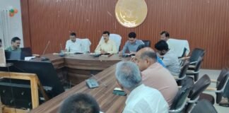 गंगा की रक्षा, डीएम का कड़ा रुख : अब नालों का गंदा पानी नहीं दूषित करेगा मां गंगा को