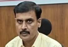 गंगा-सरयू घाटों पर मुण्डन कार्यक्रम को लेकर अलर्ट, पंजीकृत नावों को ही नदी में संचालन की अनुमति, पढ़ें प्रमुख निर्देश