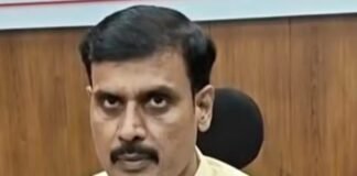 गंगा-सरयू घाटों पर मुण्डन कार्यक्रम को लेकर अलर्ट, पंजीकृत नावों को ही नदी में संचालन की अनुमति, पढ़ें प्रमुख निर्देश