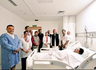 सियासी विरोध के बावजूद अखिलेश यादव का संवेदनशील कदम, मेदांता पहुंचकर भाजपा विधायक अनुपमा जायसवाल का हालचाल जाना