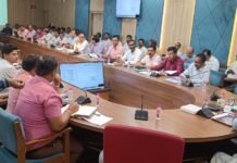 सीएम डैशबोर्ड की समीक्षा बैठक में विकास परियोजनाओं की प्रगति पर जोर