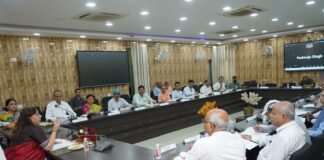 कार्य परिषद की बैठक में शिक्षक नियुक्तियों एवं प्रोन्नति को मंजूरी, सर्च कमेटी सदस्य के रूप में प्रो. जी. डी. शर्मा के नाम को स्वीकृति