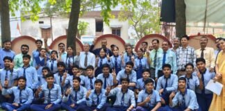 कायमगंज में सीपी विद्या निकेतन का शानदार प्रदर्शन, जिला टॉप कर छात्रों ने बढ़ाया मान