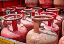 शादी सीजन में LPG नहीं होगी कम: 19, 21 और 22 अप्रैल को 500 से ज्यादा शादियों में 10-10 व्यावसायिक सिलिंडर उपलब्ध, DM ने दिए सख्त निर्देश