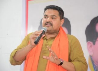 गोंडा में बिजली संकट : BJP विधायक प्रतीक भूषण सिंह ने ऊर्जा मंत्री एके शर्मा को लिखा पत्र