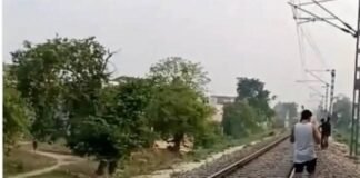 चलती ट्रेन से गिरकर नागपुर के सिविल इंजीनियर की दर्दनाक मौत