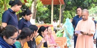 सबकी समस्या का निराकरण सरकार की प्रतिबद्धता : सीएम योगी
