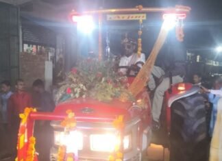 न लग्जरी कार, न घोड़ी… ट्रैक्टर पर सवार होकर दुल्हनिया लेने निकला दूल्हा, वीडियो वायरल