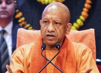 ‘सप्ताह में दो दिन वर्क फ्रॉम होम, वीआईपी फ्लीट में 50 फीसदी कटौती…’, ईंधन बचत को लेकर UP सरकार सख्त