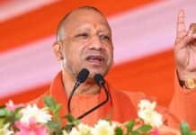 ‘प्यार से मानेंगे ठीक है, नहीं मानेंगे तो दूसरा तरीका अपनाएंगे…’, CM योगी बोले- सड़क पर नमाज नहीं पढ़ने देंगे