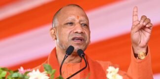 ‘प्यार से मानेंगे ठीक है, नहीं मानेंगे तो दूसरा तरीका अपनाएंगे…’, CM योगी बोले- सड़क पर नमाज नहीं पढ़ने देंगे