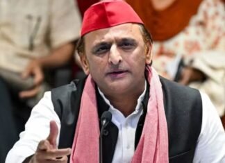अखिलेश यादव का तीखा हमला- “एनकाउंटर कानून व्यवस्था का दिखावा, NEET लीक एग्जाम, रुपया पाताल लोक जा रहा”