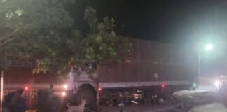 मथुरा में दर्दनाक हादसा, तेज रफ्तार कंटेनर ने चाय पी रहे लोगों को रौंदा, 2 की मौत, 2 गंभीर घायल