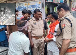 नवजात शिशु का नाला बना सहारा! यूपी की ये कहानी आपको रुला देगी