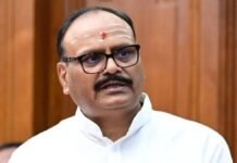 बाल-बाल बचे डिप्टी CM ब्रजेश पाठक! एयरपोर्ट पर विमान का इंजन फेल