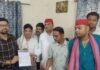 बिजली संकट और स्मार्ट मीटर के विरोध में सपाइयों का प्रदर्शन! धरना देकर जताया आक्रोश